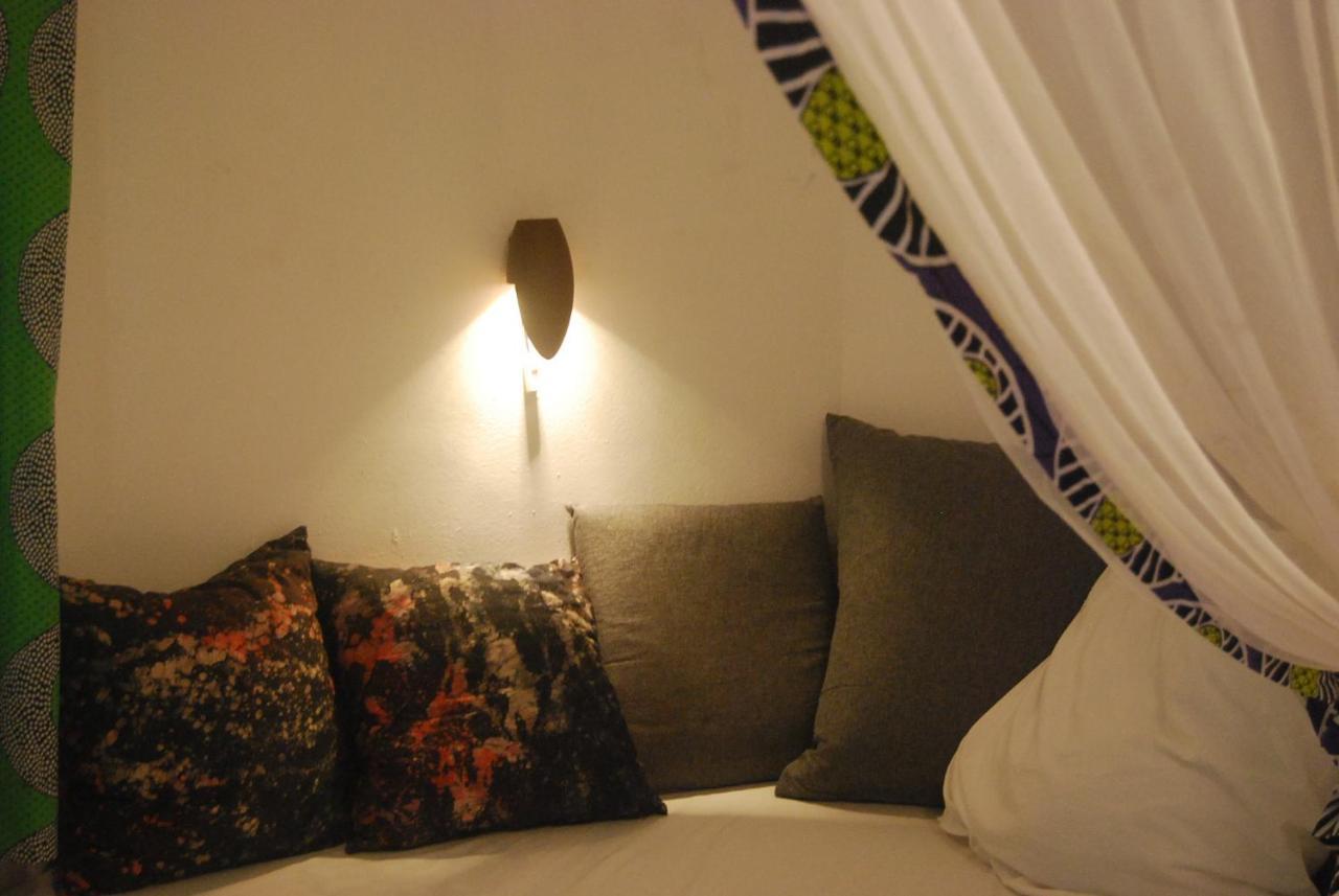 Karls Guesthouse Cotonou Exterior photo