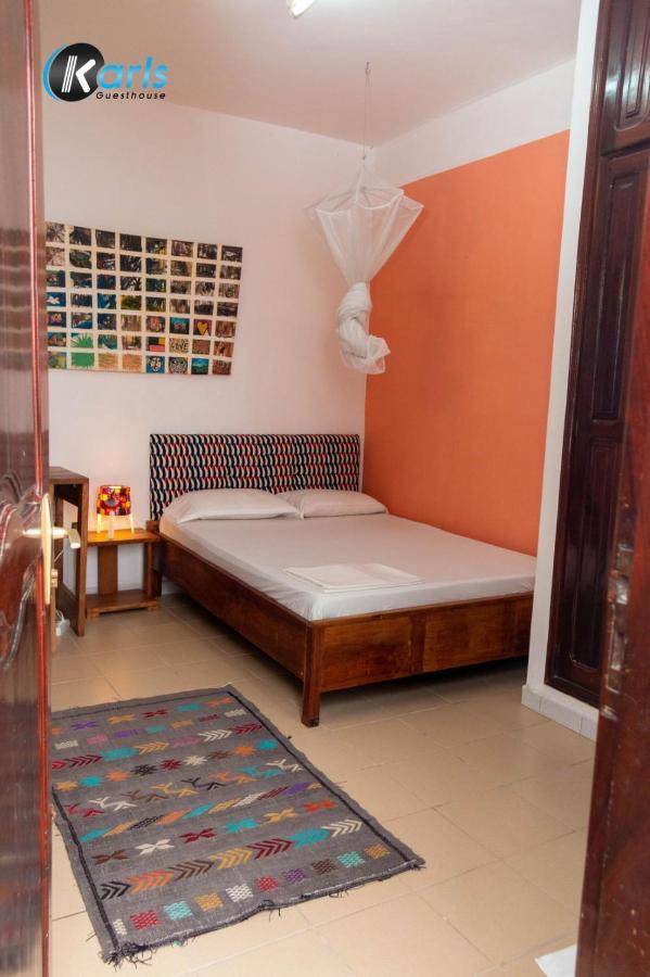 Karls Guesthouse Cotonou Exterior photo